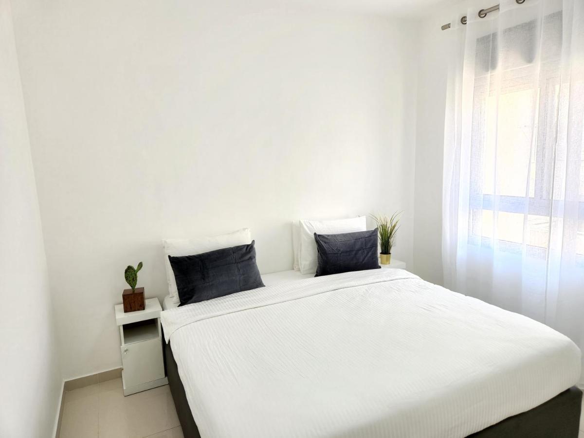 Melony Apartments Yam Suf Street Ейлат Екстер'єр фото