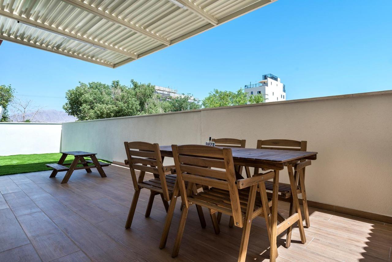 Melony Apartments Yam Suf Street Ейлат Екстер'єр фото